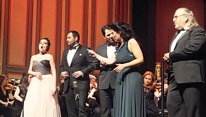 Cepheden Editörüme Haberler: Opera Yıldızları