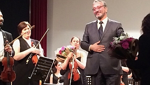 İşte size "yerli ve millî" bir çoksesli yapıt