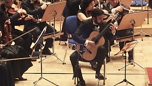 BSO'da yağmur damlası klasik gitarla düştü...