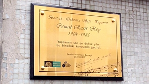 C. R. Rey'in kapısına plaket nasıl çakıldı?