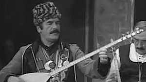 M. ÇOBANOĞLU'NUN AŞIK OLMA SÜRECİNDE GÖRÜLEN  ŞAMANİZM İZLERİ