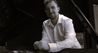 Piyanist M. Demirelli'nin Konseri İptal