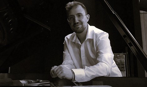 Piyanist M. Demirelli'nin Konseri İptal