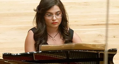 Royal College’de Yılın Yıldızı:  İlayda Deniz Oğuz