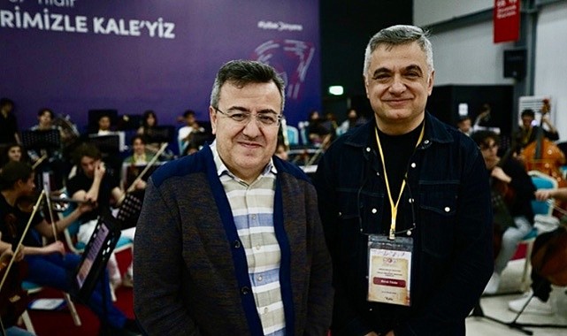  İki Büyük Proje Üzerine
