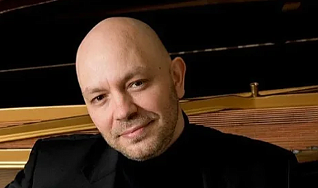 Piyanist Özgür Aydın'ın  Almanya ve Türkiye konserleri