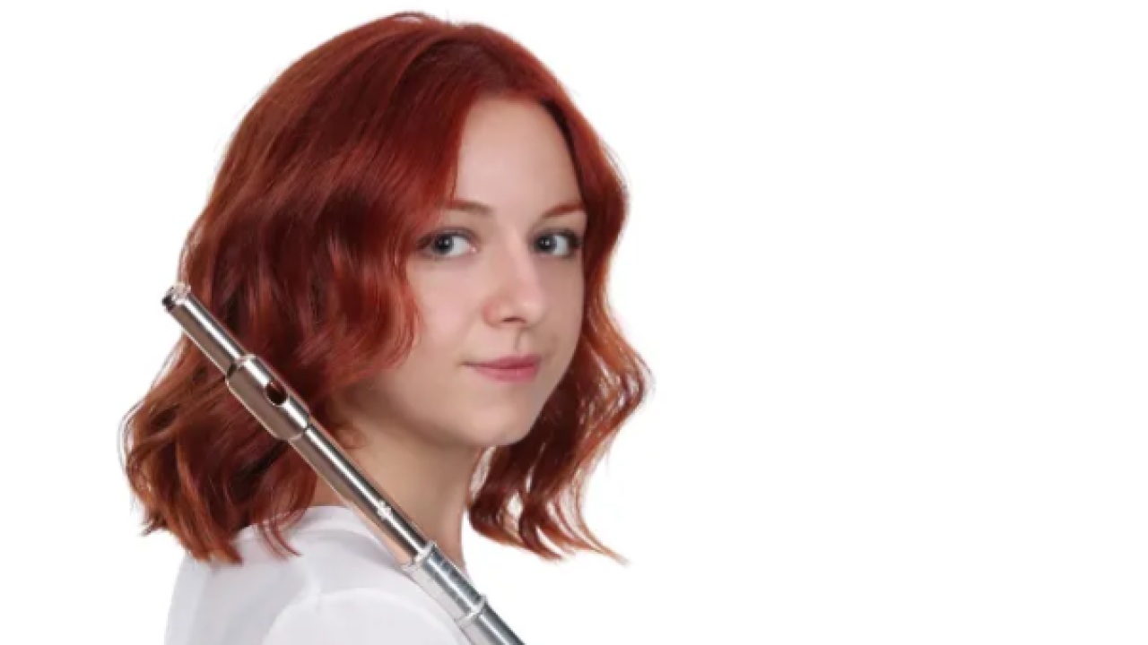 Flütist Ece Selin Yüksel’den Uluslararası Birincilik