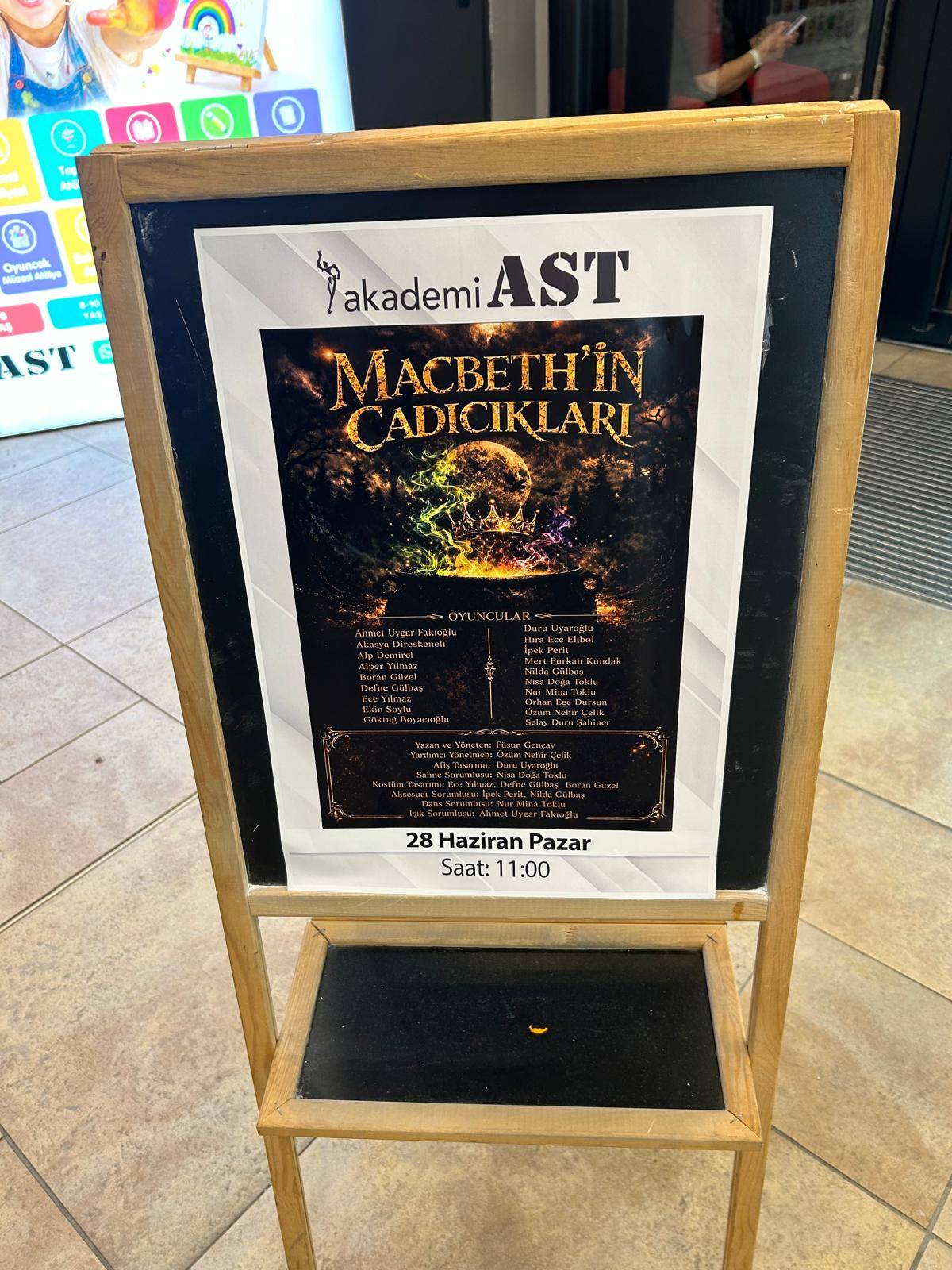 “Macbeth’in Cadıcıkları” ve Shakespeare’in Büyüsü