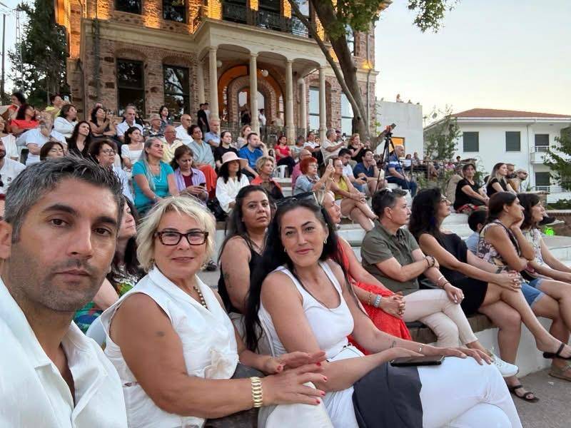 Taş Mektep’te Anadolu’nun Ortak Hafızası Nasıl Seslendirildi?